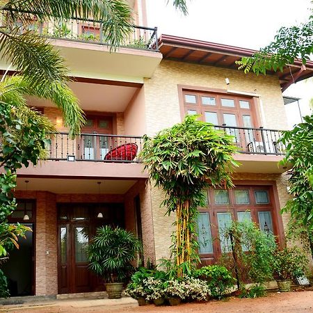 Colombo Mount Beach Dehiwala-Mount Lavinia Eksteriør billede